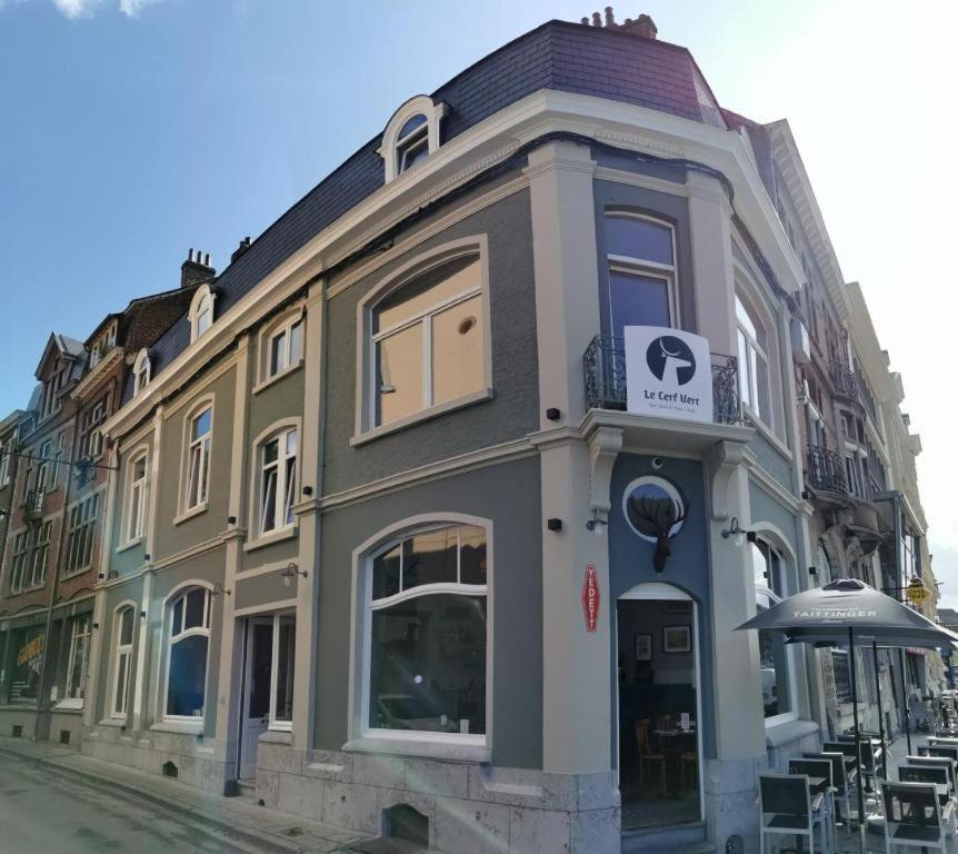 Le Cerf Vert Dinant Exteriör bild